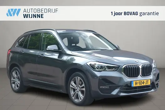 BMW X1 sDrive18i 140pk Aut. High Executive | Navi | Climate | Leder | Head-up Display | Elektrische Achterklep | Stoelverwarming | PDC