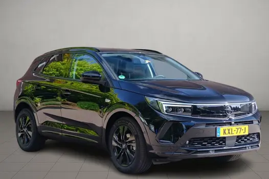 Opel Grandland 1.2 Turbo Hybrid 145pk eDCT6 GS - Adaptieve cruise - Achteruitrijcamera - Apple CarPlay - Navigatiesysteem - Parkeersensoren - Climate control - Keyless - Dodehoekdetectie