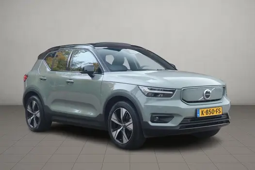 Volvo XC40 Recharge P8 408pk AWD R-Design | SOH 93% | Navi | Adaptive Cruise | Panoramadak | Elektrische Achterklep | Keyless | Stoelverwarming | Trekhaak