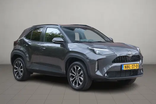 Toyota Yaris Cross 1.5 Hybrid 130pk CVT Dynamic - Apple CarPlay - Navigatiesysteem - Achteruitrijcamera  - Stoelverwarming - Climate control - Keyless entry/start