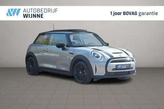 MINI Electric Cooper S 184pk 32 kWh Camden Edition | Navi | Climate | Panoramadak | Harman/kardon | Camera | Keyless | PDC