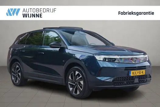 Opel Grandland 1.2 Turbo Hybrid 145pk eDCT6 GS - Panoramadak - Adaptive Cruise - Head-up display - Stoelverwarming - Elektrische achterklep - 360° Camera - Focal Audio