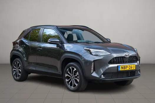 Toyota Yaris Cross 1.5 Hybrid 130pk CVT Dynamic - Apple CarPlay - Navigatiesysteem - Achteruitrijcamera - Stoelverwarming - Climate control - Keyless entry/start