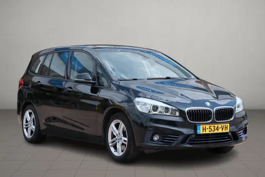 BMW 2 Serie Gran Tourer 220i 192pk Aut. High Executive | Navi | Climate | Adaptive Cruise | Keyless | Harman Kardon | Panoramadak | Camera | Trekhaak