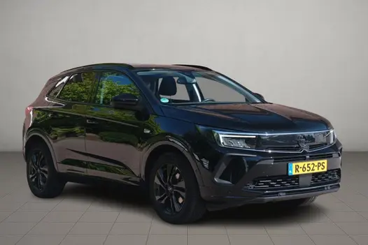 Opel Grandland 1.2 Turbo 130pk EAT8 GS Line - App Connect - Climate - Cruise - Camera - Verwarmde Voorruit - Stoelverwarming