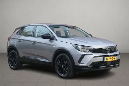 Opel Grandland 1.2 Turbo 130pk GS | Navi | App Connect | Climate | Cruise | Camera | Blind Spot | Winter Pakket