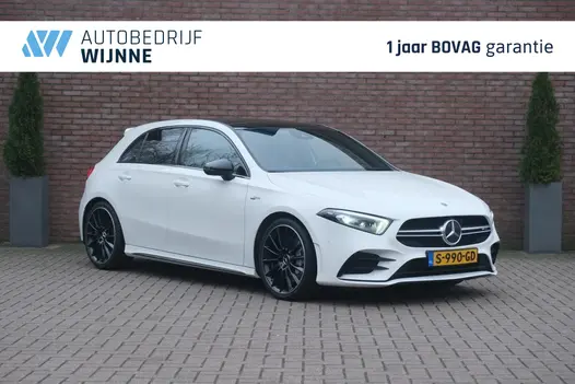 Mercedes-Benz A-Klasse 35 AMG 306pk 4MATIC Premium | Navi | Matrix LED | Alcantara | Panoramadak | Stoelverwarming | 19" velgen
