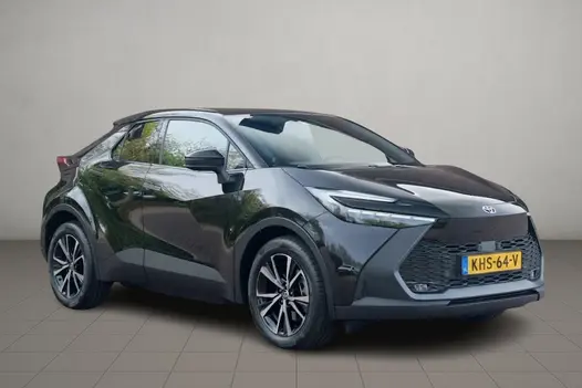 Toyota C-HR 2.0 Plug-in Hybrid 220pk Dynamic | Navi | App Connect | Climate | Adaptive Cruise | Camera | Keyless | Dodehoek | Winter Pakket