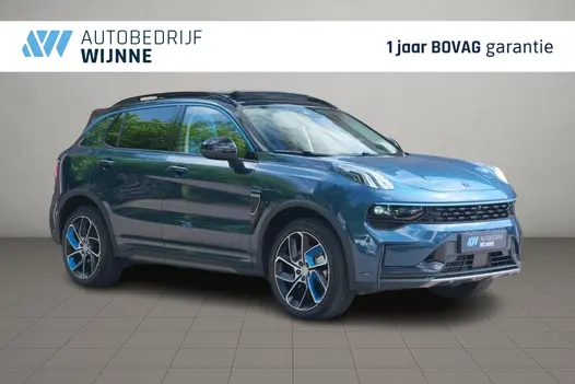 Lynk & Co 01 1.5 Plug-in Hybrid 261pk Aut. | 6,6 kWh OBC | Navi | Adaptive Cruise | 360° Camera | Panoramadak | Infinity Audio