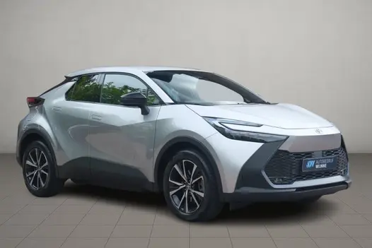Toyota C-HR 2.0 Plug-in Hybrid 220pk Dynamic | Navi | App Connect | Climate | Adaptive Cruise | Camera | Keyless | Dodehoek | Winter Pakket