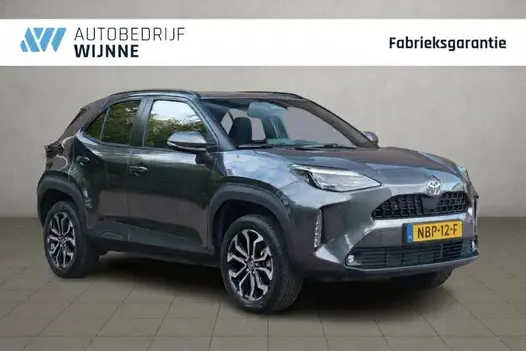 Toyota Yaris Cross 1.5 Hybrid 130pk CVT Dynamic - Apple CarPlay - Navigatiesysteem - Achteruitrijcamera  - Stoelverwarming - Climate control - Keyless entry/start