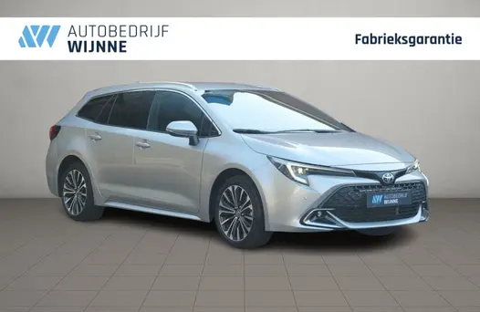 Toyota Corolla 1.8 Hybrid 140pk CVT Touring Sports First Edition | Climate | Adaptive Cruise | Keyless | Camera | PDC | Elektrische Achterklep | Winter Pakket