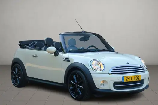 MINI Cooper Cabrio 1.6 122pk Pepper | Climate | Cruise | Leder | Stoelverwarming | PDC | Trekhaak