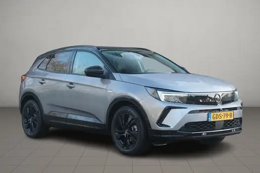Opel Grandland 1.2 Turbo 130pk GS | App Connect | Climate | Cruise | Camera | PDC | Trekhaak