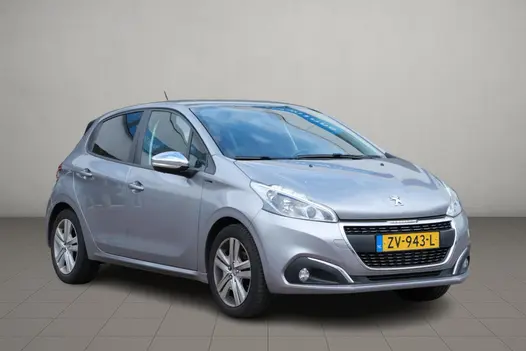 Peugeot 208 1.2 PureTech 110pk Signature | Navi | App Connect | Airco | Cruise | PDC | Trekhaak