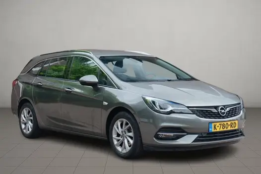 Opel Astra 1.2 Turbo 145pk Sports Tourer Ultimate | Navi | App Connect | Climate | Cruise | Keyless | Camera | Winter Pakket | Trekhaak
