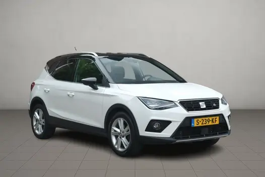SEAT Arona 1.0 TSi 116pk DSG FR Business Intense | Navi | App Connect | Climate | Adaptive Cruise | Full LED | Stoelverwarming | PDC