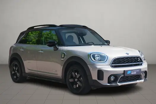 MINI Countryman 1.5 Cooper S E ALL4 MINI Yours | Navi | App Connect | Adaptive Cruise | Panoramadak | Keyless | Camera | Harman/Kardon | Head-Up Display