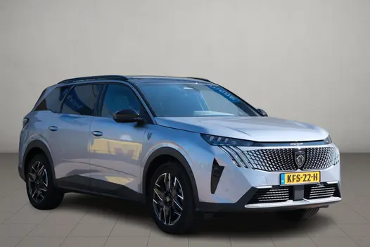 Peugeot 5008 1.2 Hybrid 145pk e-DCS6 GT 7 Persoons | Navi | App Connect | Adaptive Cruise | Panoramadak | Camera | Keyless | Stoelverwarming | Elektrische Achterklep | PDC