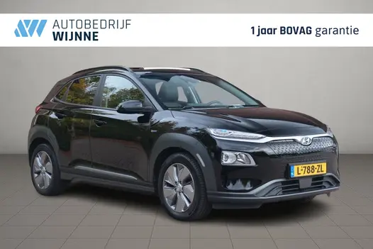 Hyundai KONA EV 64 kWh 204pk Fashion | SOH 100% | Navi | App Connect | Climate | Adaptive Cruise | Schuif-/kanteldak | Head-up Display | Camera | Keyless