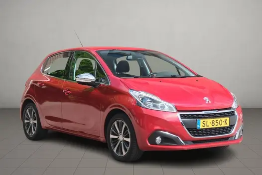 Peugeot 208 1.2 PureTech 110pk Aut. Allure | Navi | App Connect | Climate | Cruise | Camera | PDC | Trekhaak