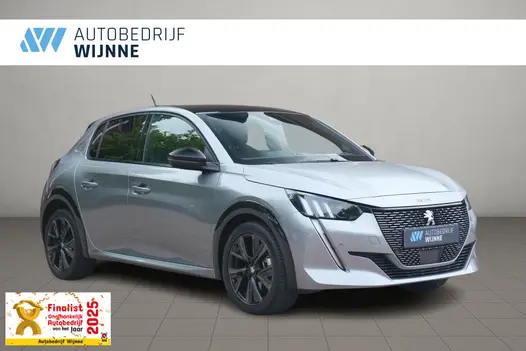 Peugeot 208 1.2 PureTech 100pk GT | Navi | Climate | Adaptive Cruise | Camera | Keyless | PDC