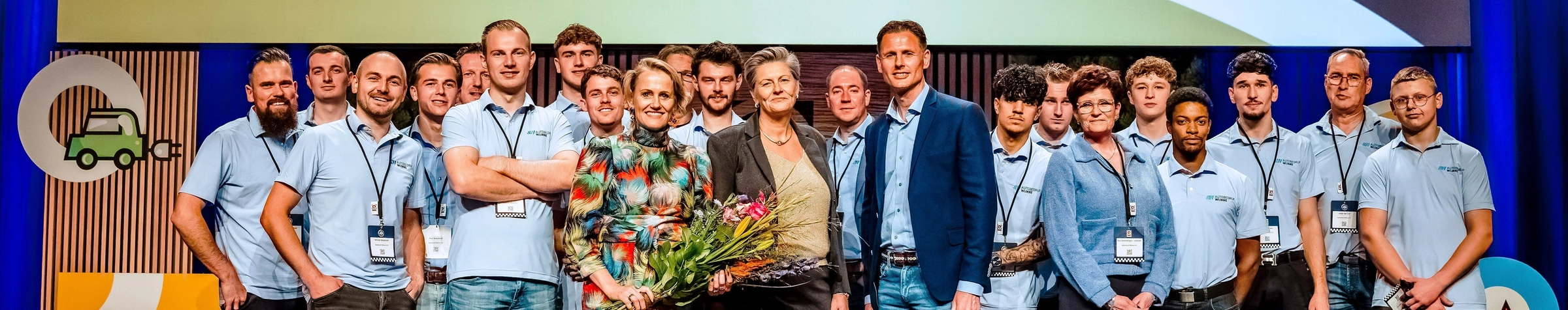 Team Foto Banner.jpg